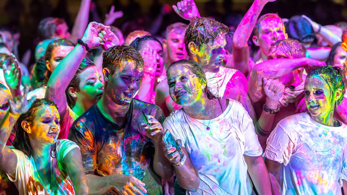 photo of students having fun during welcome week