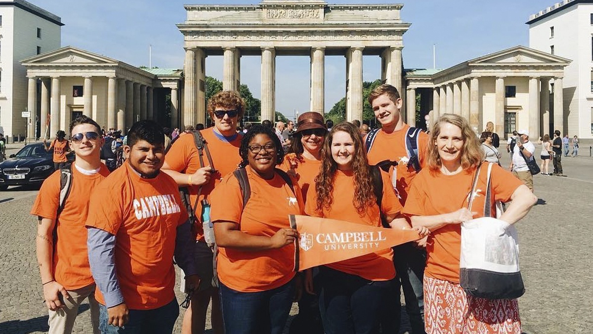 students studying abroad